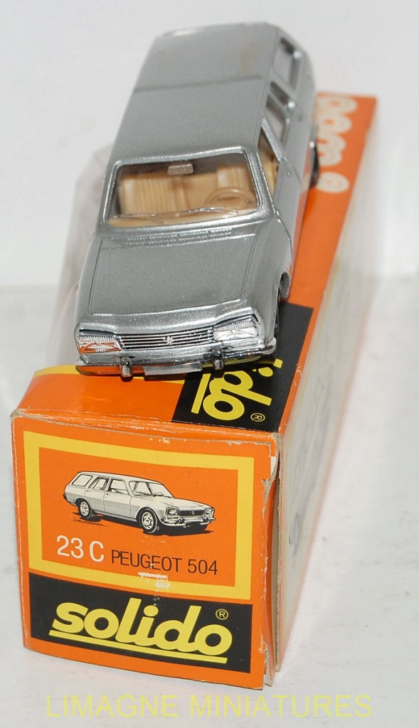 Solido Peugeot 504 Break Civile Verte - échelle 1/43 - Vintage Die Cast - France - Occasion