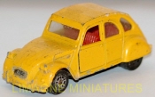 a9 50 corgi juniors citroen 2cv6