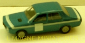 b32 151 solido renault 12 gordini