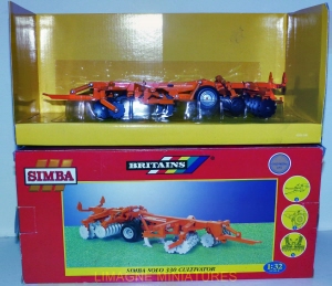 c23 174 britains ertl cultivateur simba solo 330  ref 40996