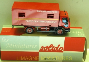 g18 179 solido hachette renault prenium  poste de commandemant pompiers num 68