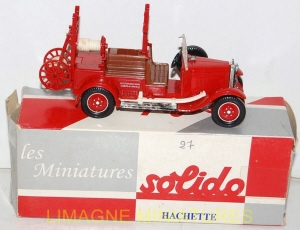 g18 183 solido hachette citroen c4f 1930 legere pompiers num 27