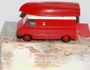 g18 194 solido hachette citroen c35 avec bateau sur le toit pompiers num 120