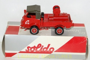 g18 213 solido hachette renault 4x4 ccf  pompiers num 66