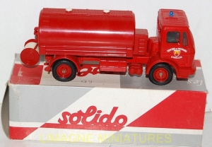 g18 235 solido hachette mercedes benz 1919k citerne pompiers num 60