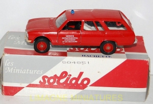 g18 245 solido hachette  peugeot 504 4x4 ambulance pompiers num 51