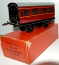 m16 26 HORNBY VOITURE VOYAGEURS 1 CL