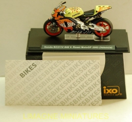 s8 88 ixo honda rc211v valentino rossi 2003 rab075