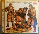 t4 420  ACADEMY PERSONNAGES GERMAN SS INFANTERY  RUSSIA