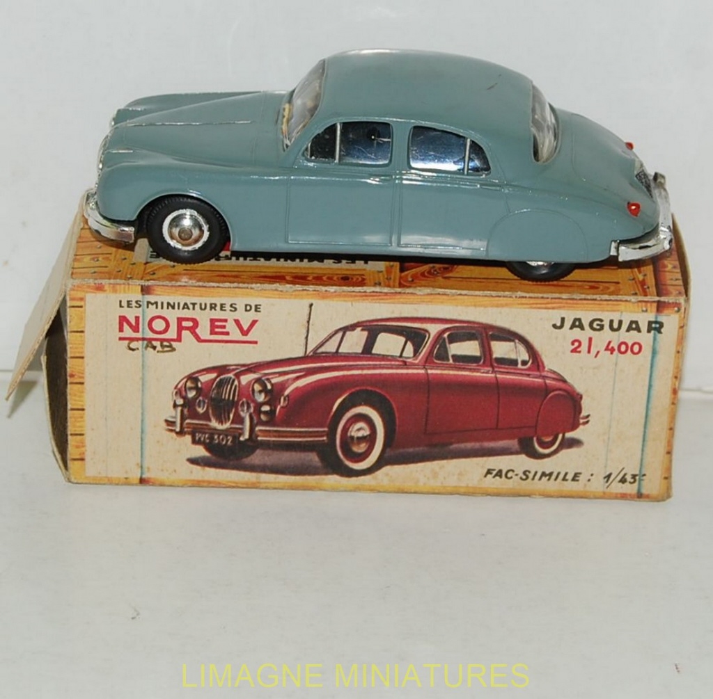 Miniature NOREV Jaguar 2.4L Mark I - Gris Clair, échelle 1/43, En Boîte